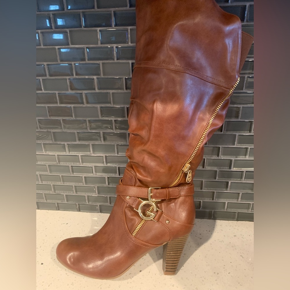 Guess heel boots
